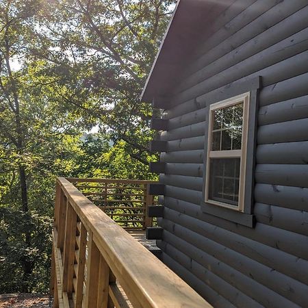 Апартаменти Cabin #6 With Hot Tub Deck And Sunset View At Loblolly Pines Юрика-Спрінгс Екстер'єр фото